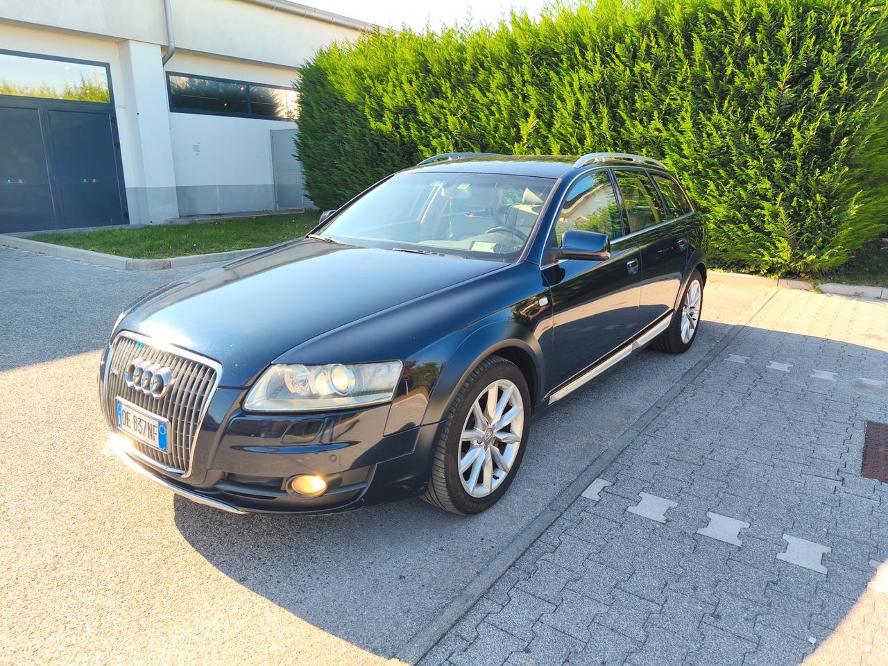 Audi A6 allroad 3.0 V6 TDI PELLE BEIGE