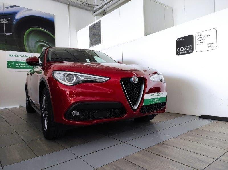 Alfa Romeo Stelvio 2.2 Turbodiesel 210 CV AT8 Q4 Executive