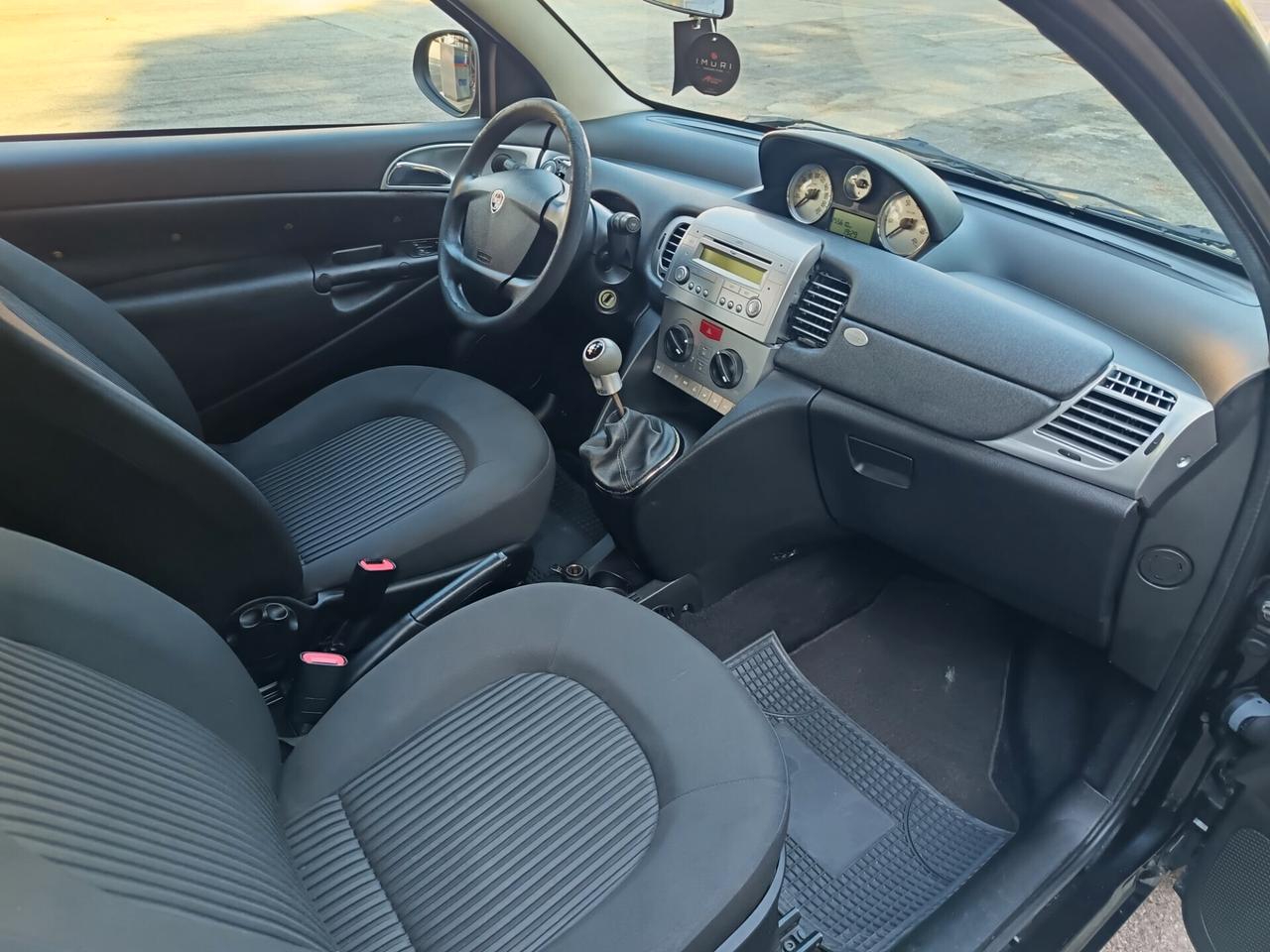 Lancia Ypsilon 1.3 MJT 75 CV Diva 2010 euro 5