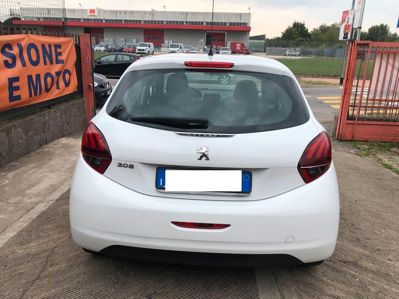 Peugeot 208 PureTech 82 5 porte Access