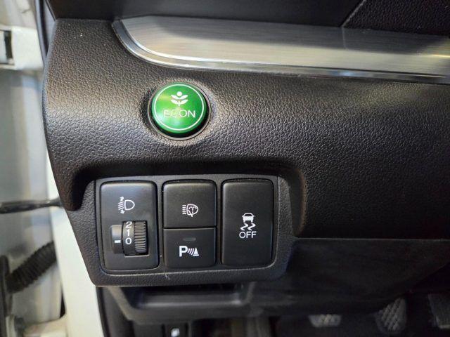 HONDA CR-V 2.0 i-VTEC Elegance Connect 2WD