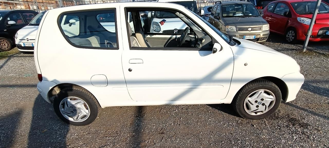 Fiat 600 1.1 50th Anniversary