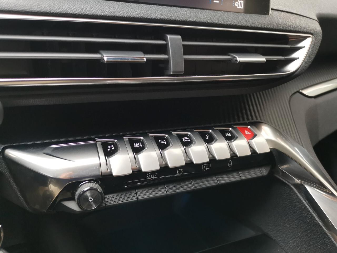 Peugeot 3008 BlueHDi 130 S&S EAT8 Active