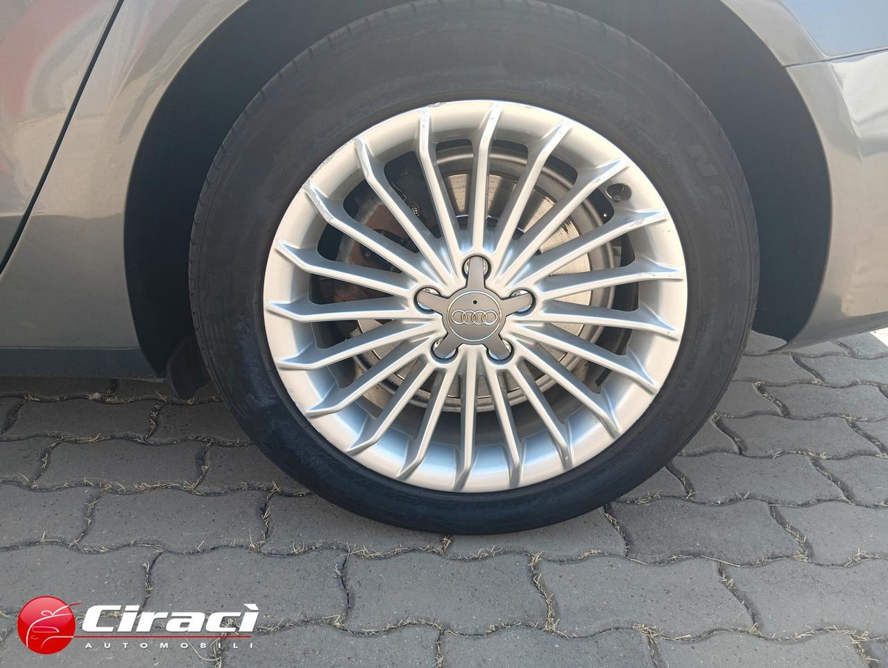 Audi A4 Avant 2.0 TDI 177CV quattro Ambiente