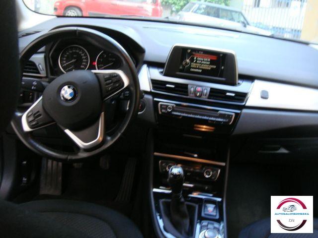 BMW - Serie 2 - 218i Active Tourer Advantage