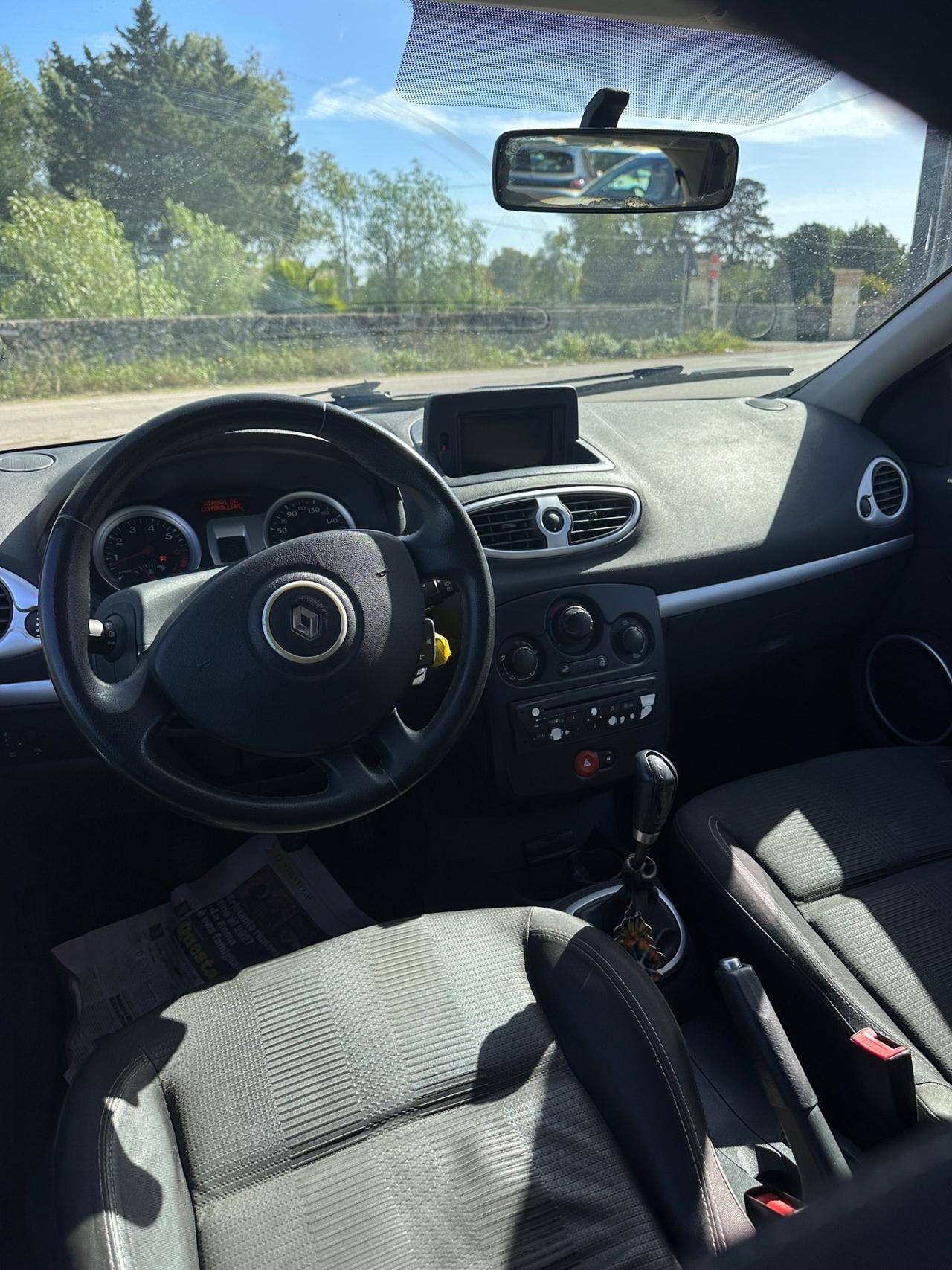 Renault Clio 1.2 16V 5 porte GPL Confort-2010