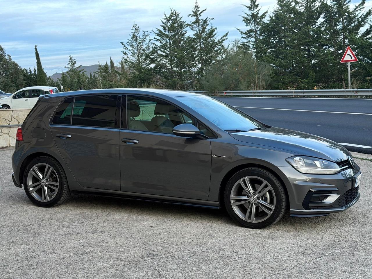 Volkswagen Golf 7.5 1.6 TDI 116CV R Line 2018