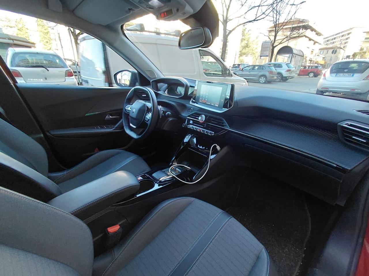 Peugeot 2008 Allure Pack 1.5 Blue HDI 130 #7949