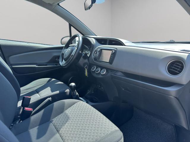 TOYOTA Yaris 1.0 5 porte Active