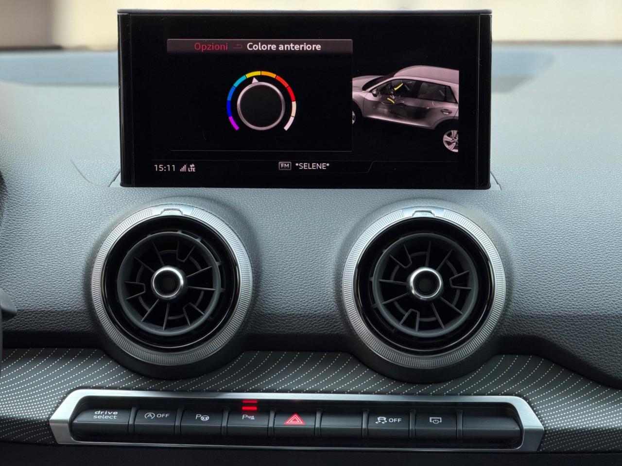 Audi Q2 35 TDI QUATTRO S-TRONIC S-LINE IDENTITY BLACK