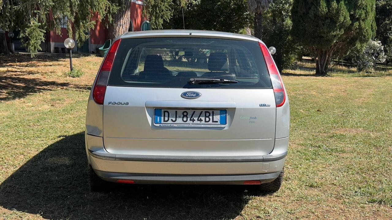 Ford Focus SW 1.6 TDCi (110CV) 2007 Leggi testo