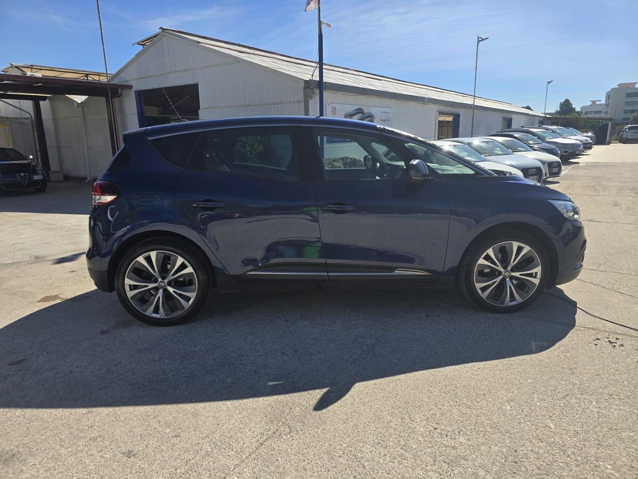 Renault Scenic Scénic dCi 8V 110 CV EDC Ene