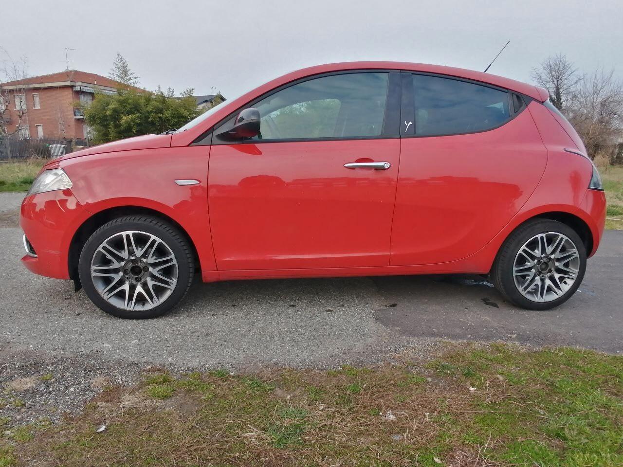 Lancia Ypsilon 1.3 MJT 16V 95 CV 5 porte S&S Platinum