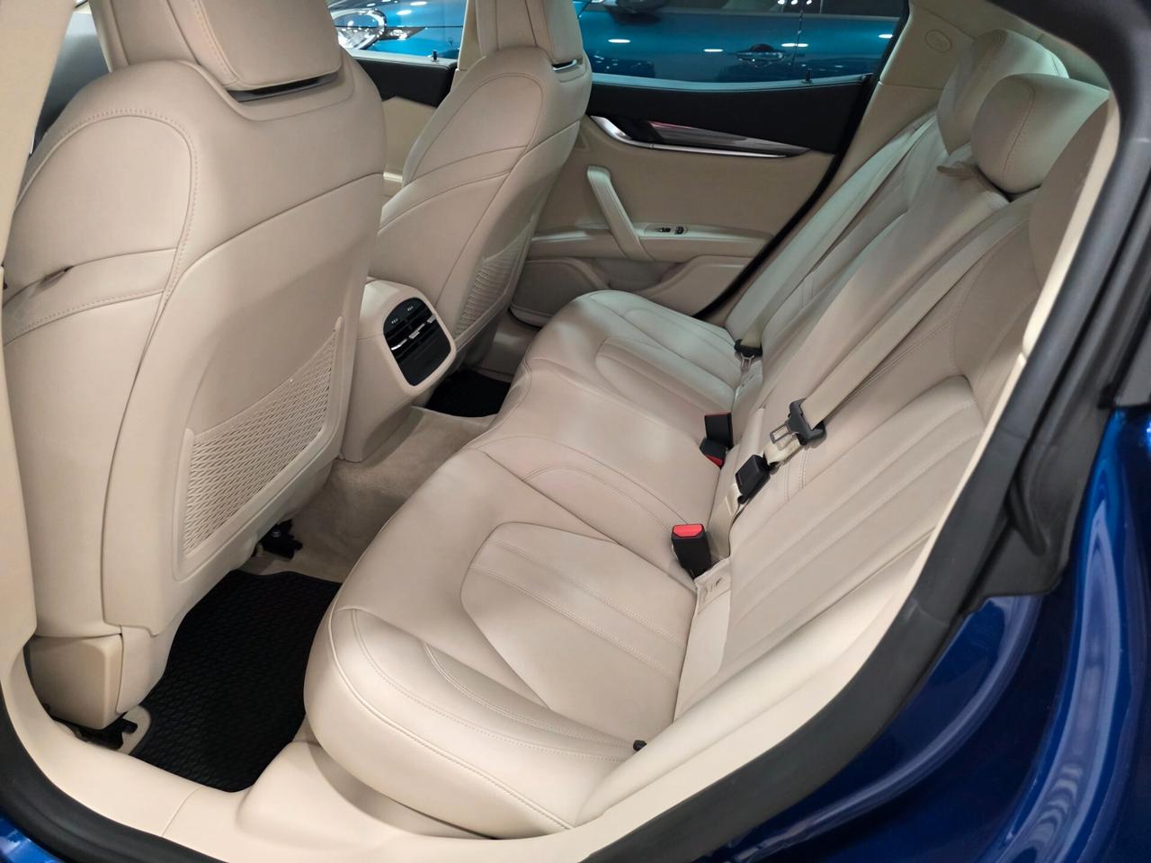 Maserati Ghibli V6 Diesel Gransport