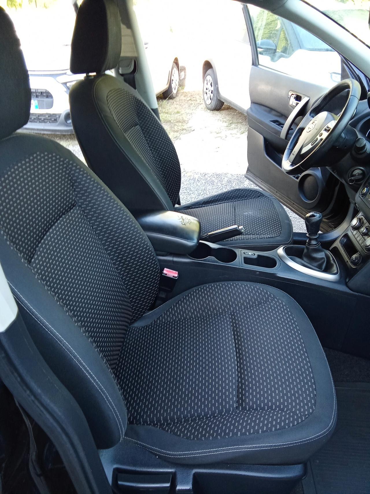 Nissan Qashqai 1.5 dCi DPF 011