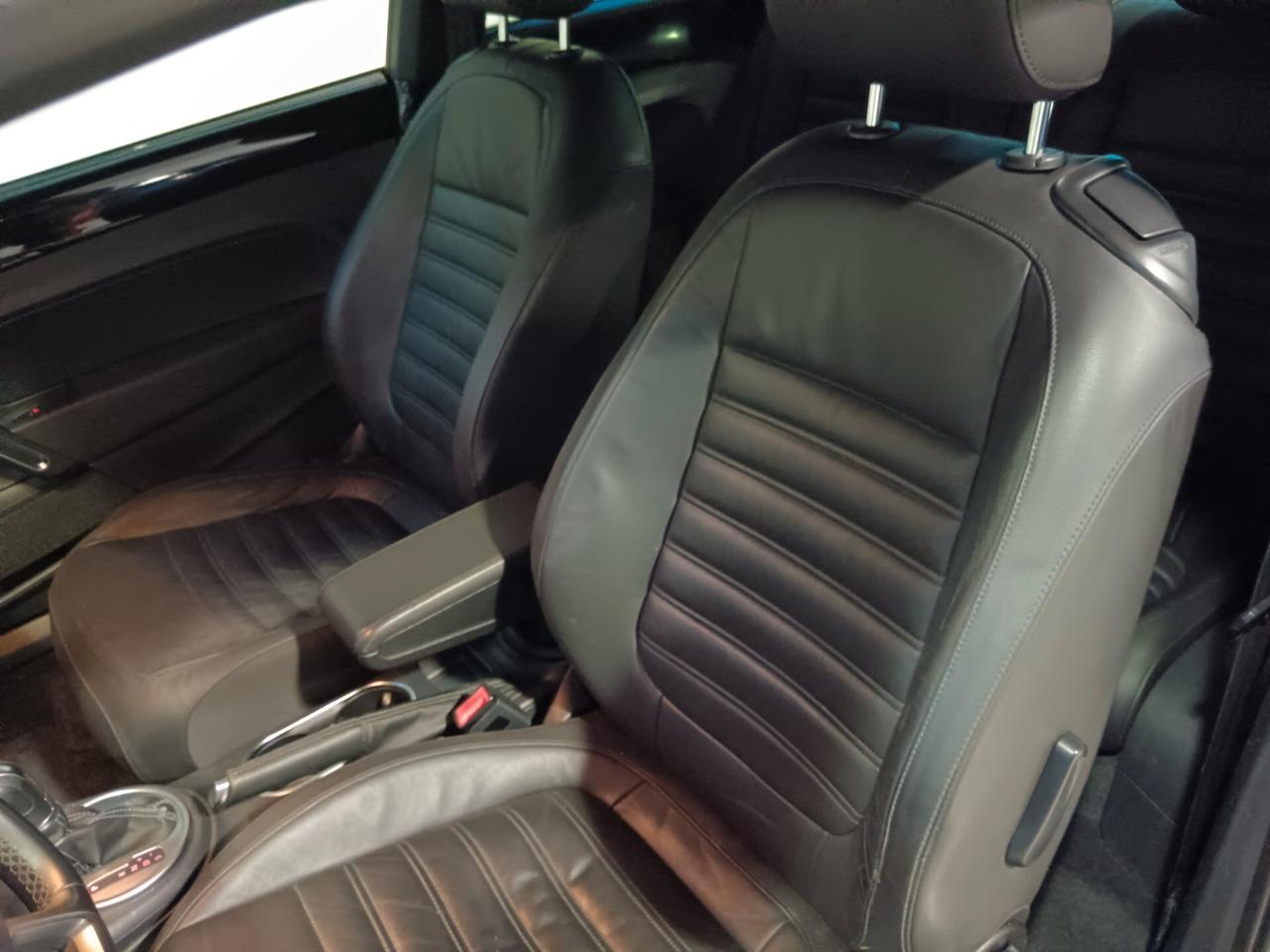 Volkswagen Maggiolino 2.0 TSI DSG Sport