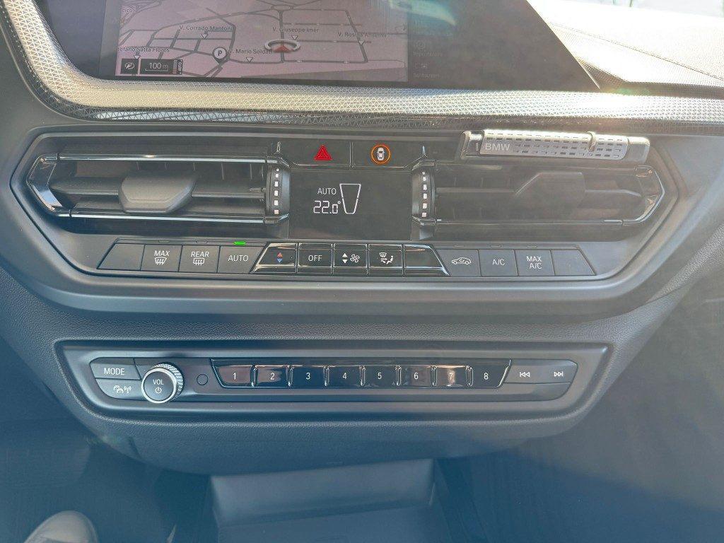 BMW 118 d 5p. Sport Automatico