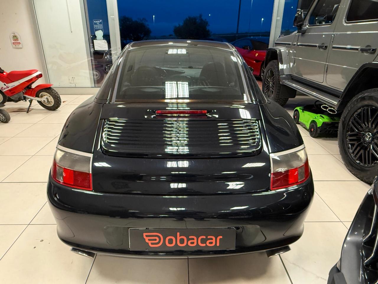 Porsche 911 Targa cat