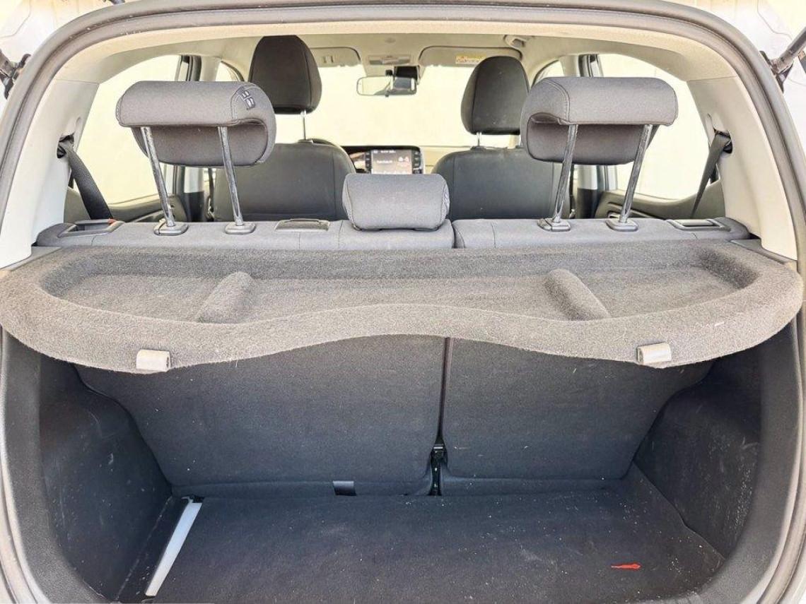 HYUNDAI i10 1 0 mpi connectline navi pack