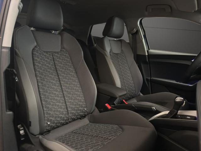 AUDI A1 SPB 30 TFSI Identity Black