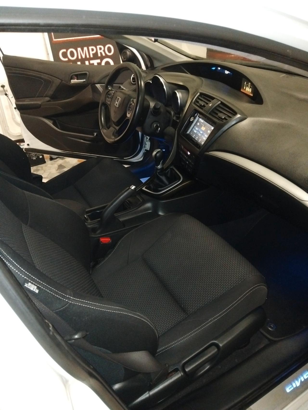 Honda Civic 1.6 i-DTEC Lifestyle Navi