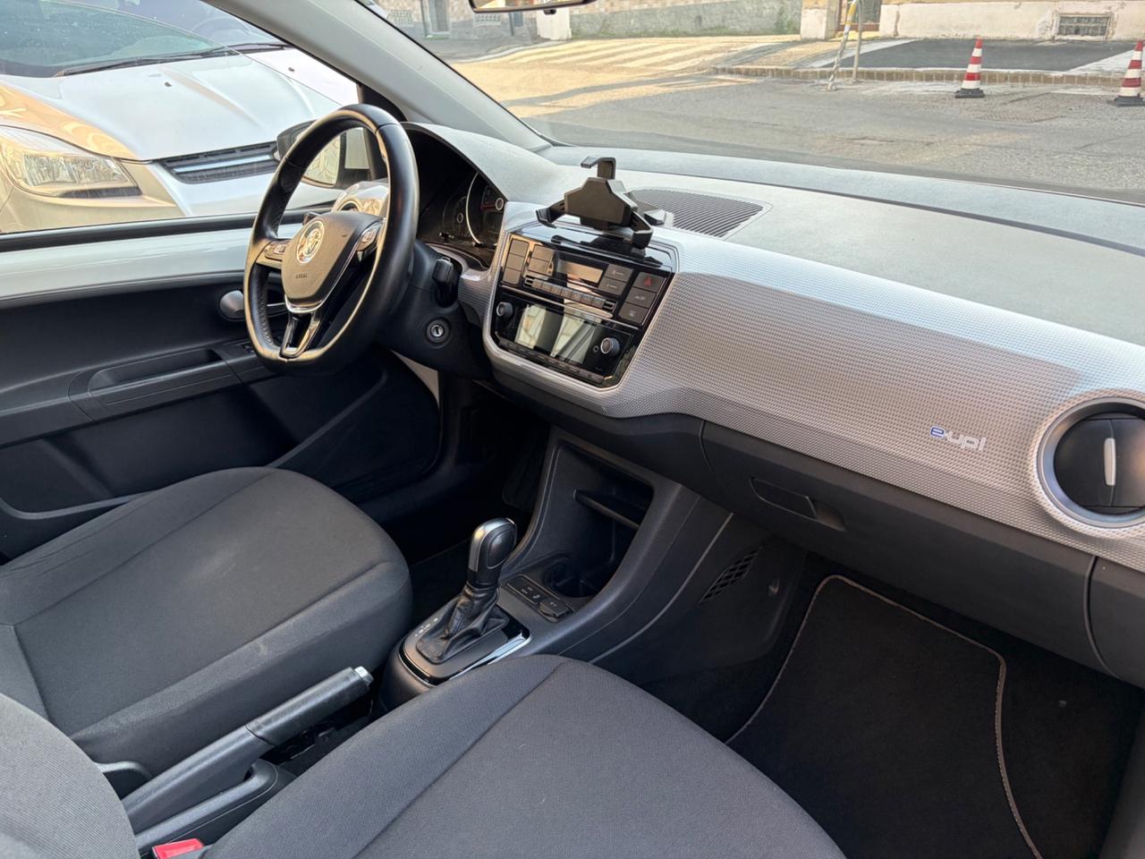 Volkswagen up! e-up! 82 CV KM 22000