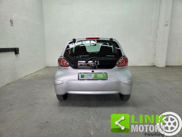 TOYOTA Aygo Active Connect GARANZIA NEOPATENTATI