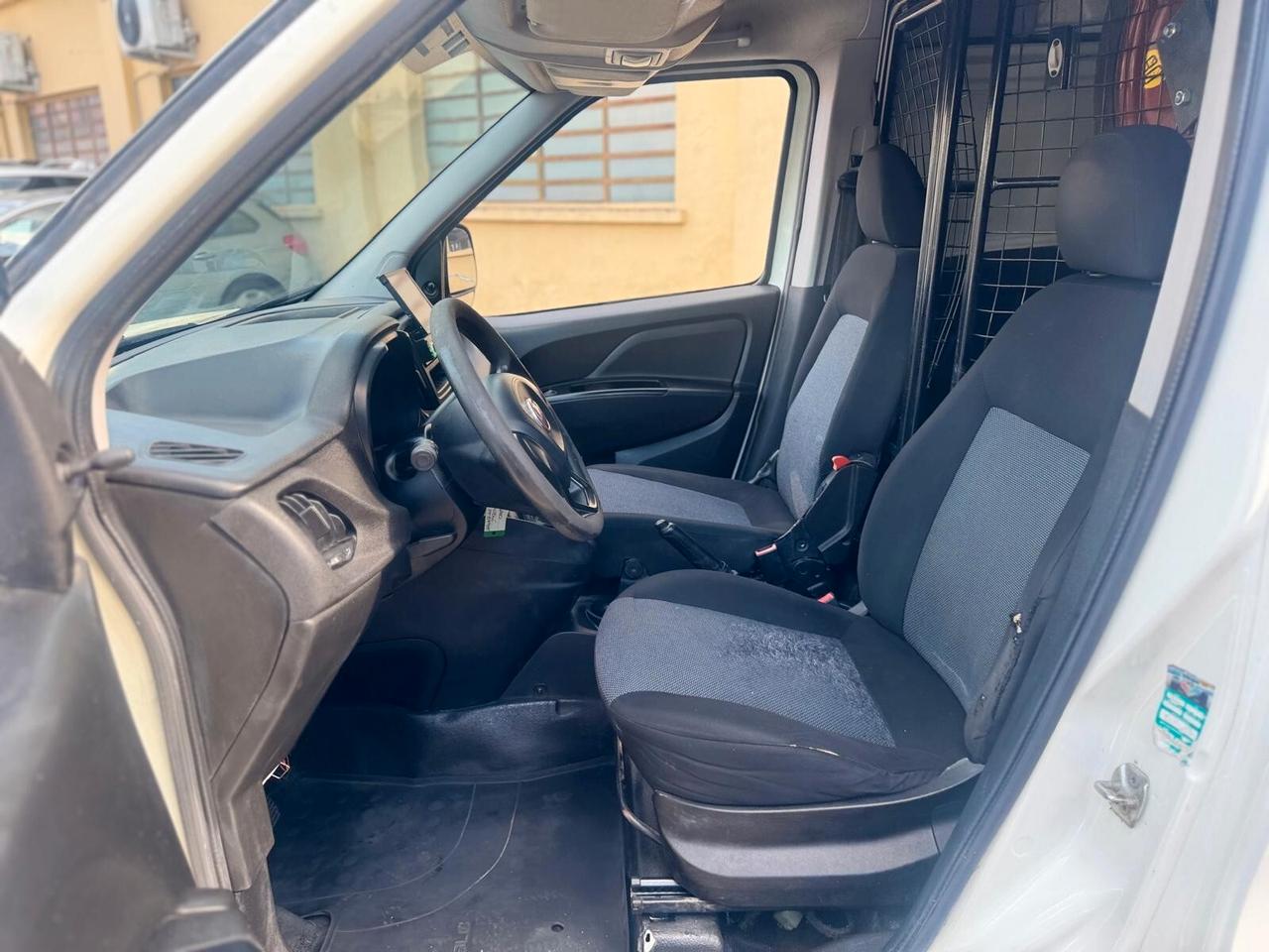 Fiat Doblò 1.4 Ben/Metano T-Jet Natural Power 130.000 KM