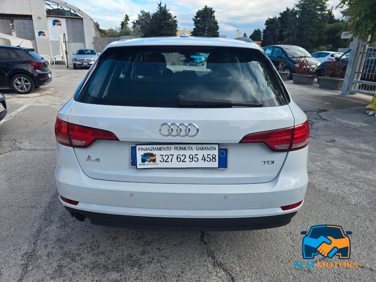 Audi A4 Avant 2.0 tdi Business 150cv s-tronic
