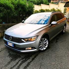 VW PASSAT 2.0TDI UNICO PROPRIETARIO - TENUTA BENE