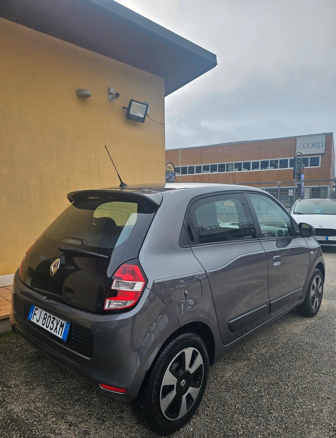 Renault Twingo SCe Lovely
