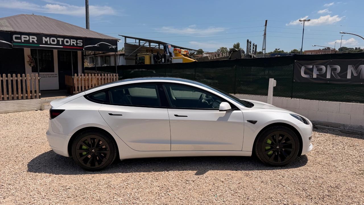 Tesla Model 3 Standard RWD Plus