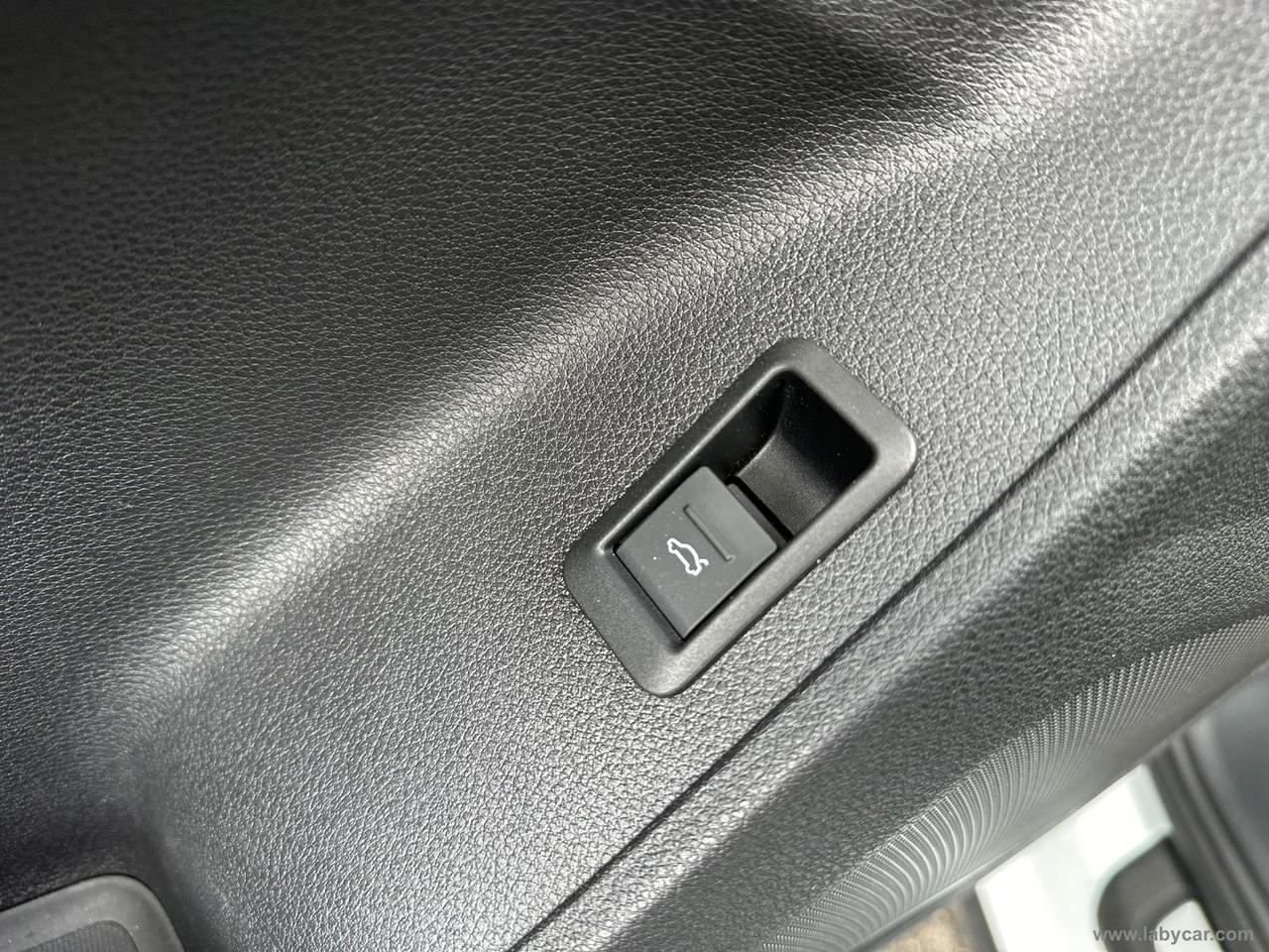 AUDI Q3 35 TFSI S line edition