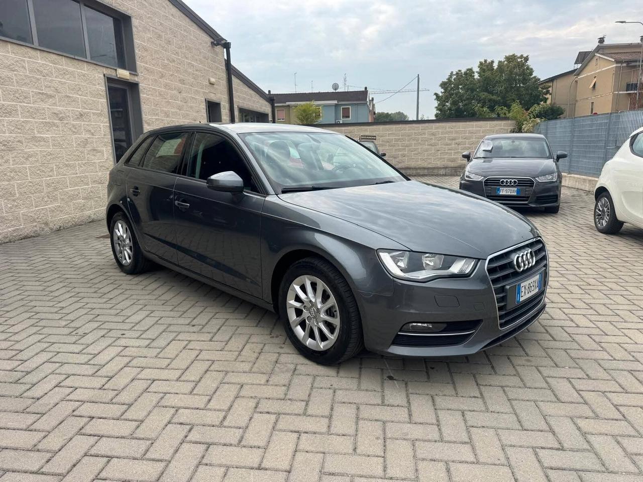Audi A3 SPB 1.6 TDI clean diesel Admired
