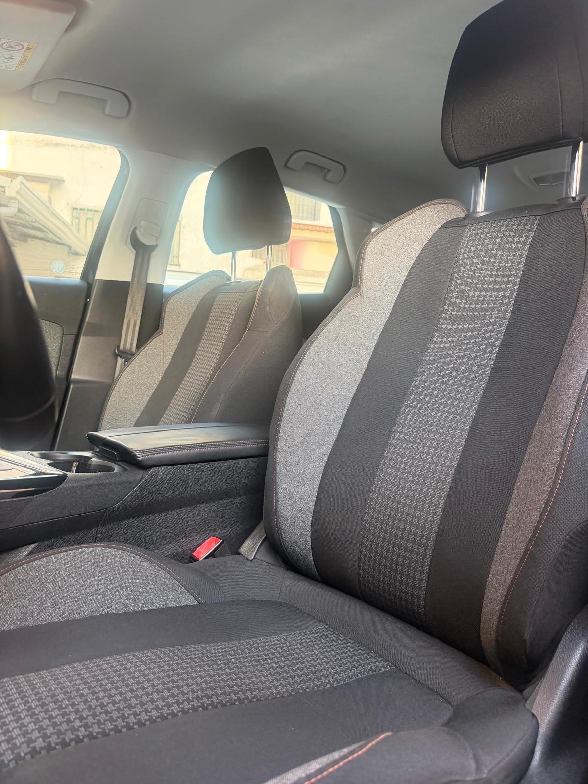 Peugeot 3008 1.5 BlueHDI 130cv S&S Active business manuale