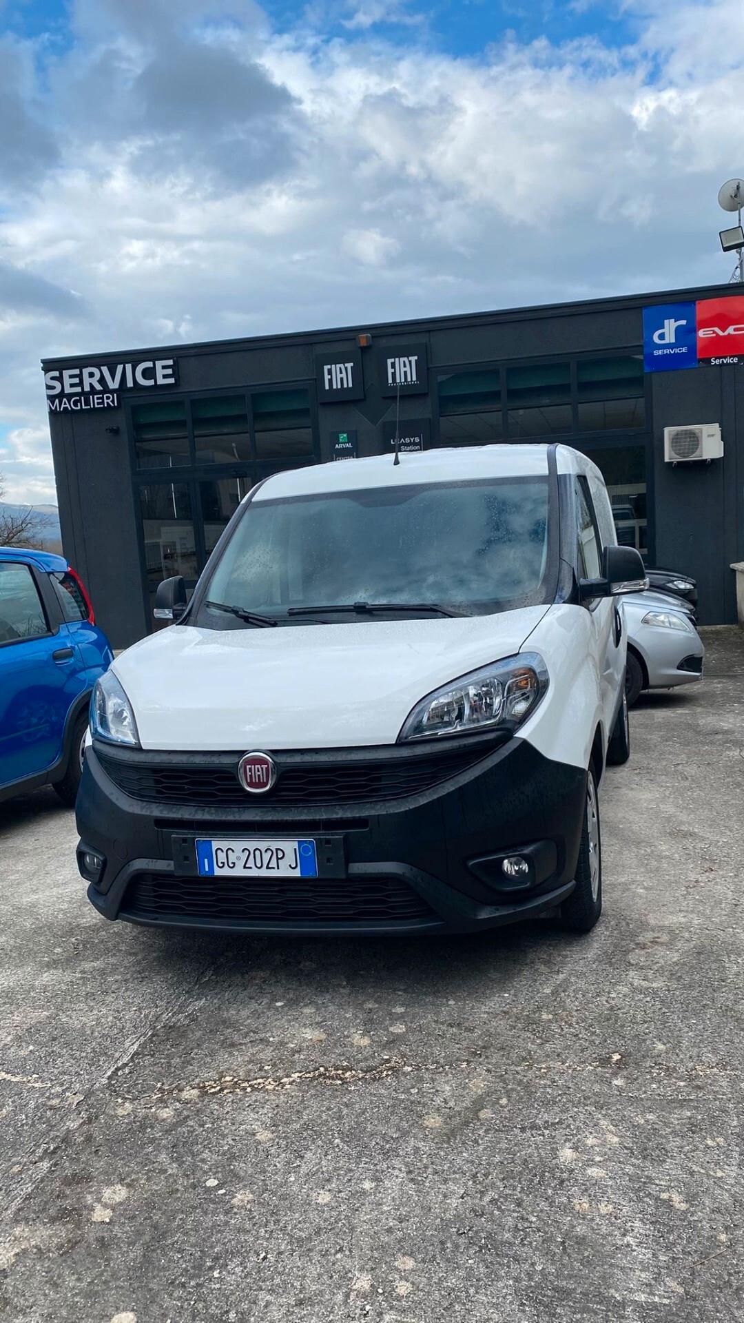 Fiat Doblo' 1.6 mjet 120 cv Lounge 3 POSTI
