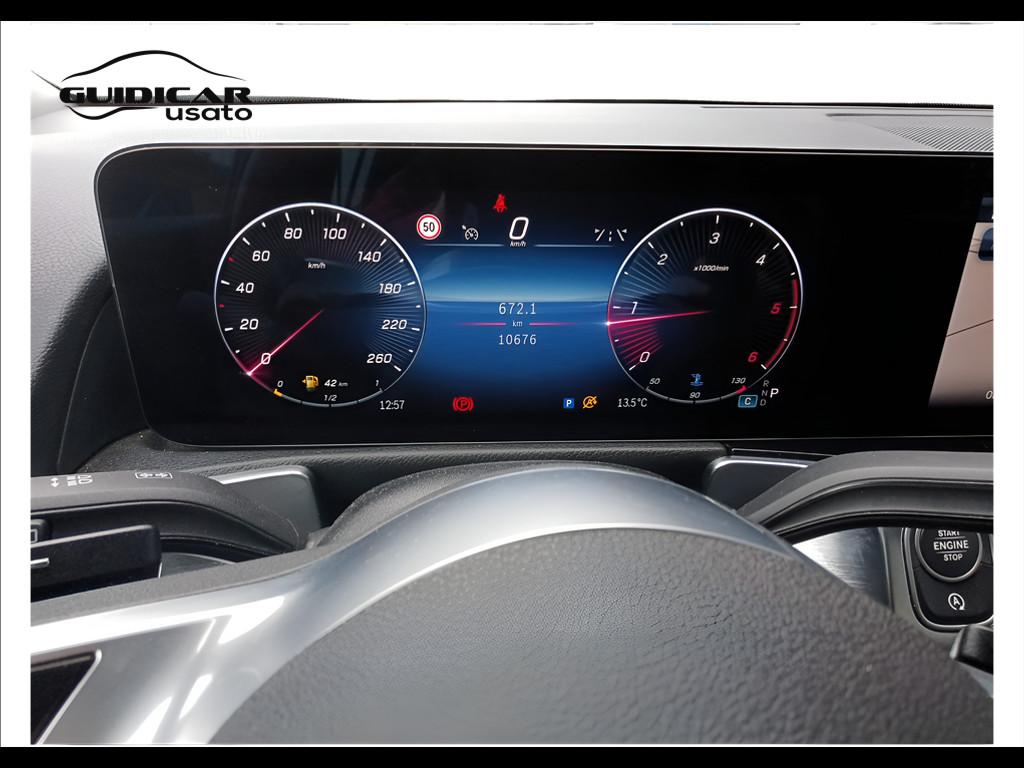 Mercedes-Benz GLB - X247 2023 - GLB 180 d Advanced auto