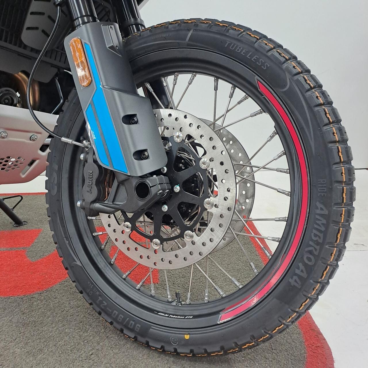 CFMOTO 800 MT-X SOLO 140 euro/MESE
