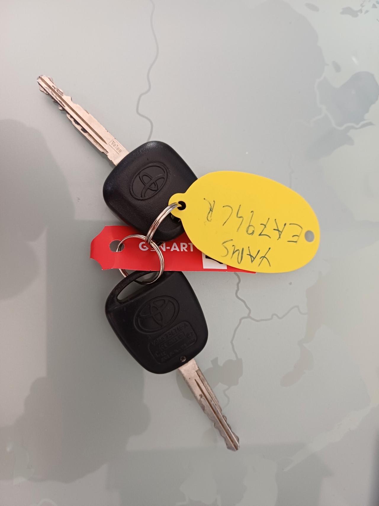 Toyota Yaris 1.4 d.4 diesel sol