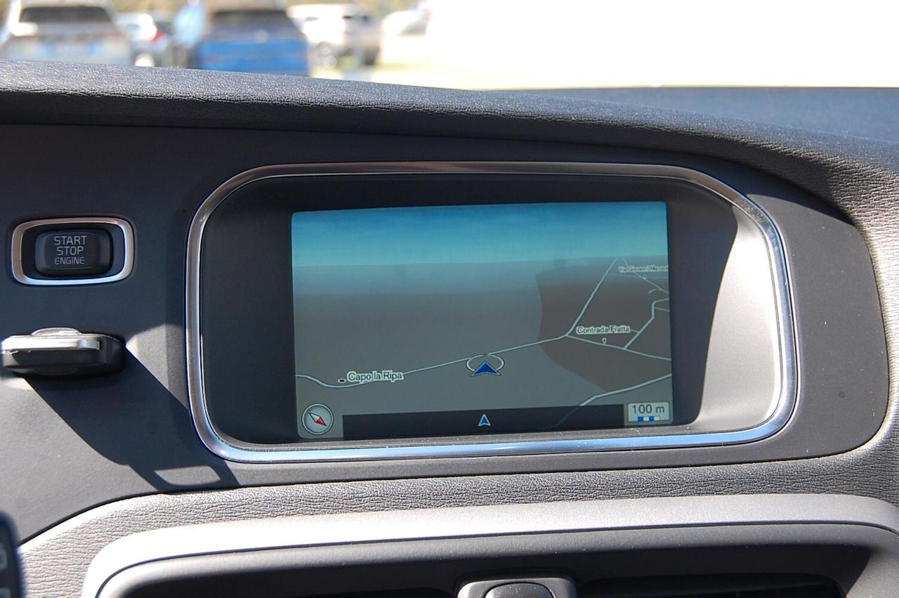 Volvo V40 Cross Country D4 Kinetic