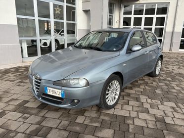 Alfa Romeo 147 1.9 JTD (115 CV) cat 5p. Distinctive