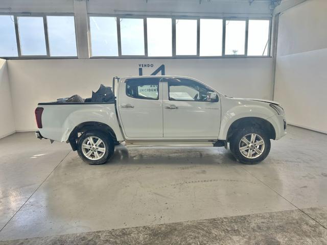 ISUZU D-Max 1.9 CREW CAB SOLAR PLUS A/T 4WD