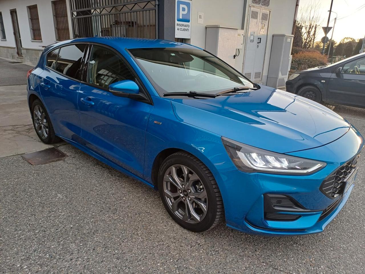 Ford Focus 1.0 EcoBoost Hybrid 125 CV Powershift 5p. ST-Line