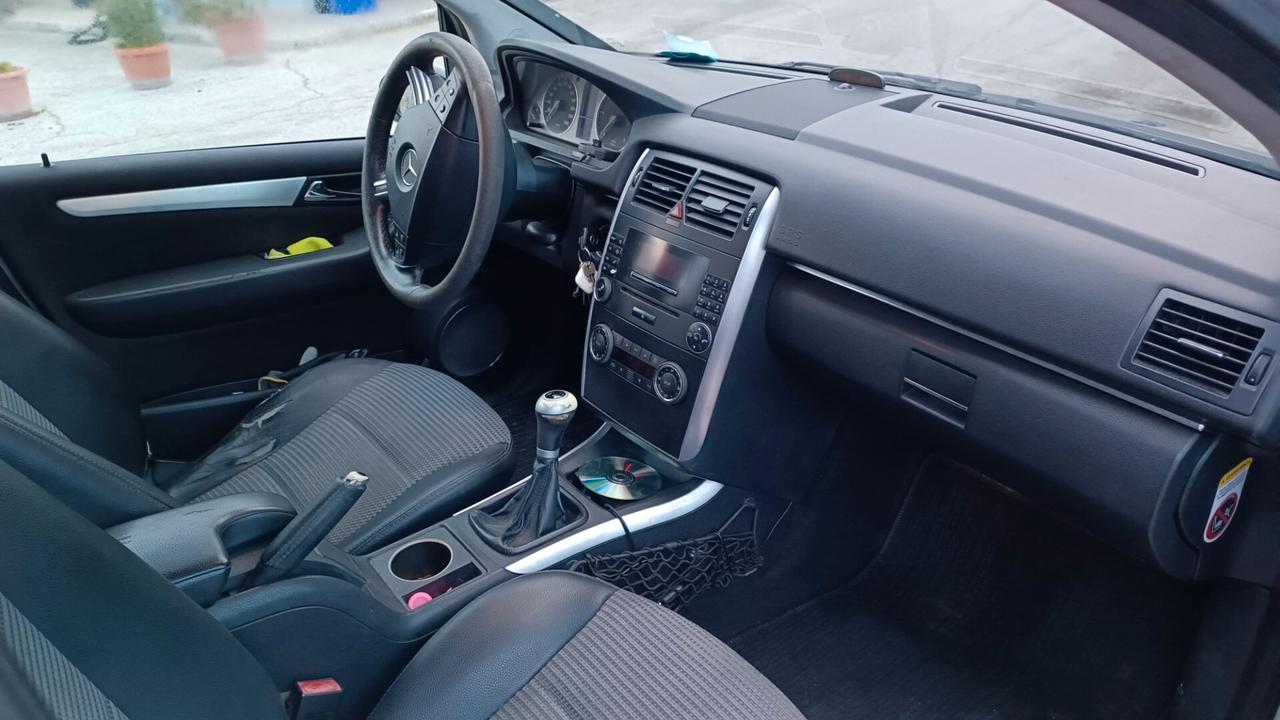 Mercedes-benz B 200 CDI Sport