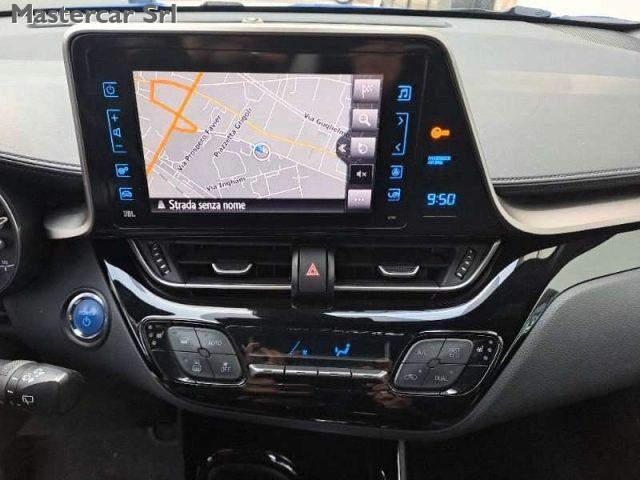 TOYOTA C-HR C-HR I 2016 1.8h Trend 2wd e-cvt Navi- FR445YG