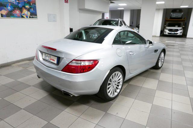 MERCEDES-BENZ SLK 200 BlueEFFICIENCY Sport