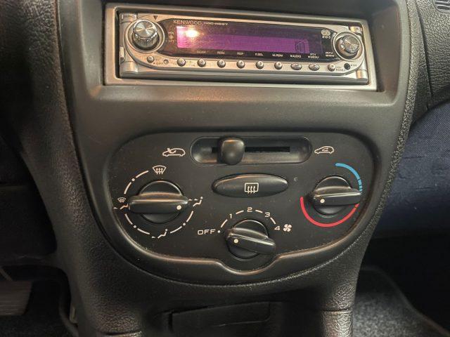 PEUGEOT 206 1.4 BENZ 75CV 5p. Roland Garros ADATTA NEOPATENTAT