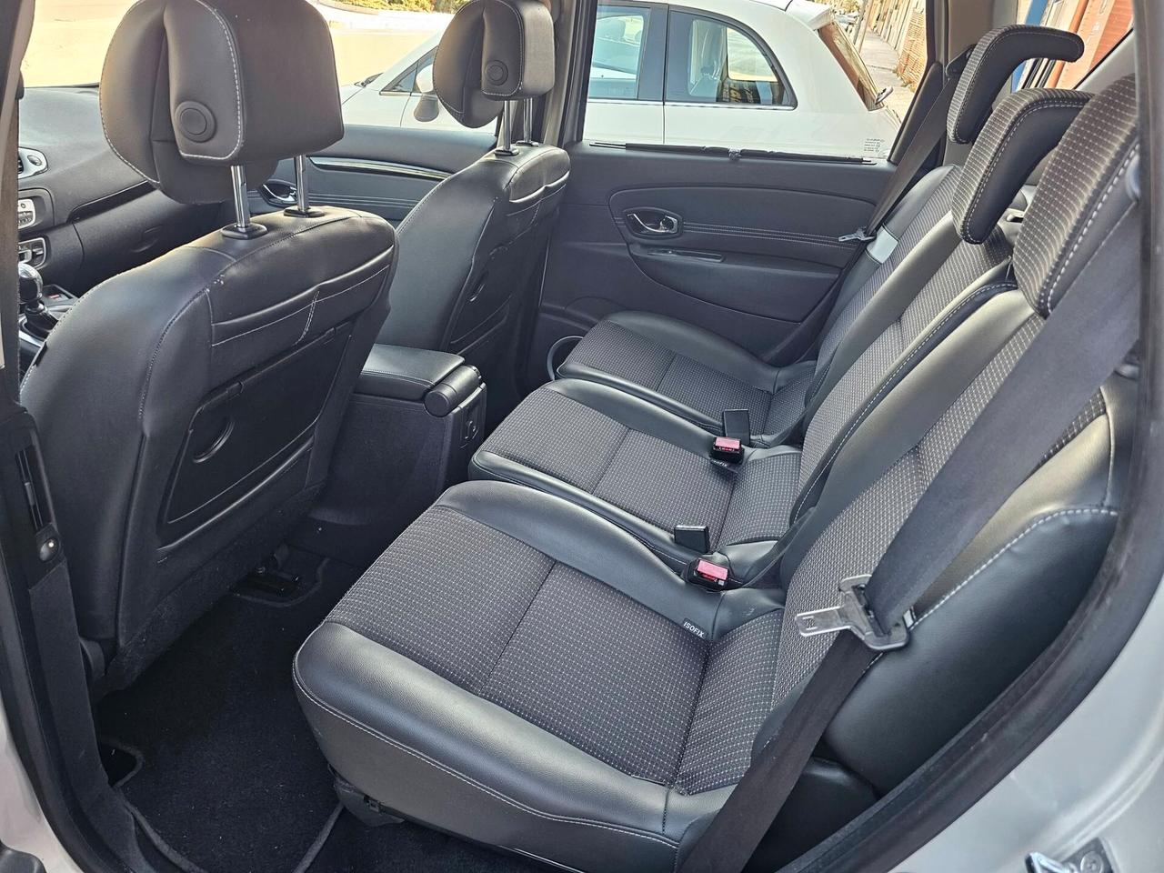 RENAULT SCENIC XMOD 1.6DCI 130CV LUXE