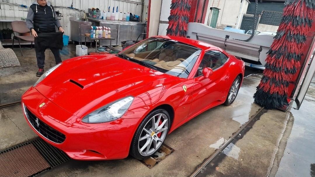 Ferrari California DCT 2014