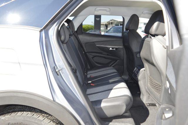 PEUGEOT 3008 BlueHDi 130 S&S Allure